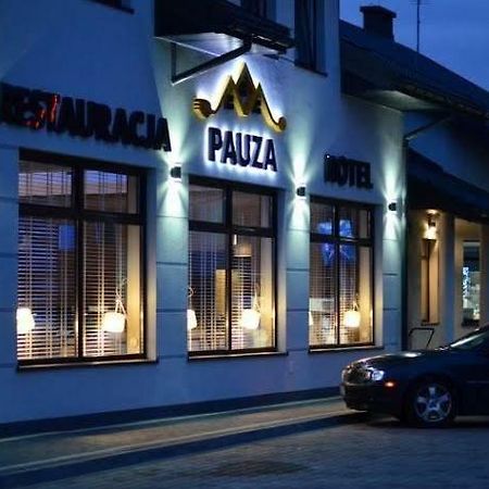 Hotel Pauza ราจินโปดลาสกี ภายนอก รูปภาพ